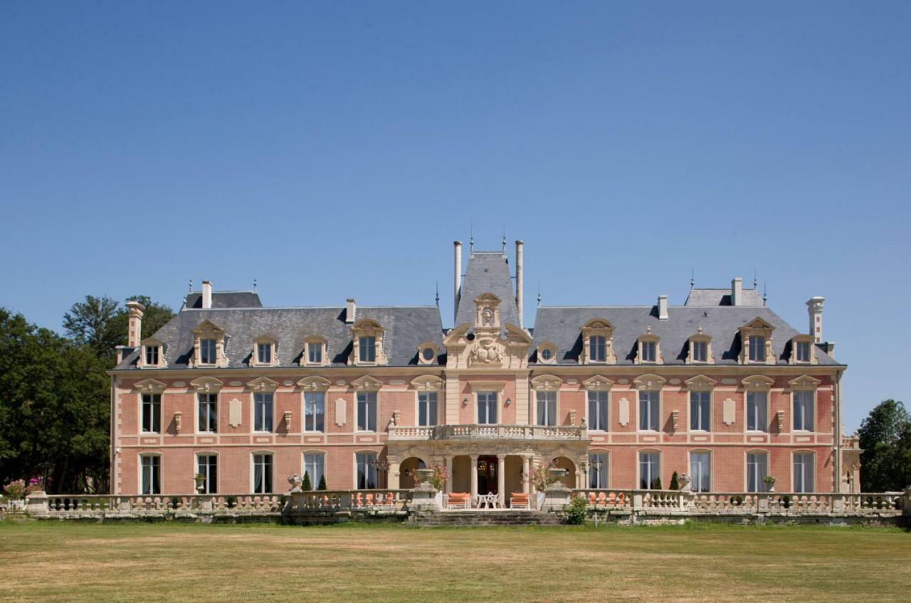 Отель Alexandra Palace - La Maison Younan Mazieres-en-Gatine Экстерьер фото